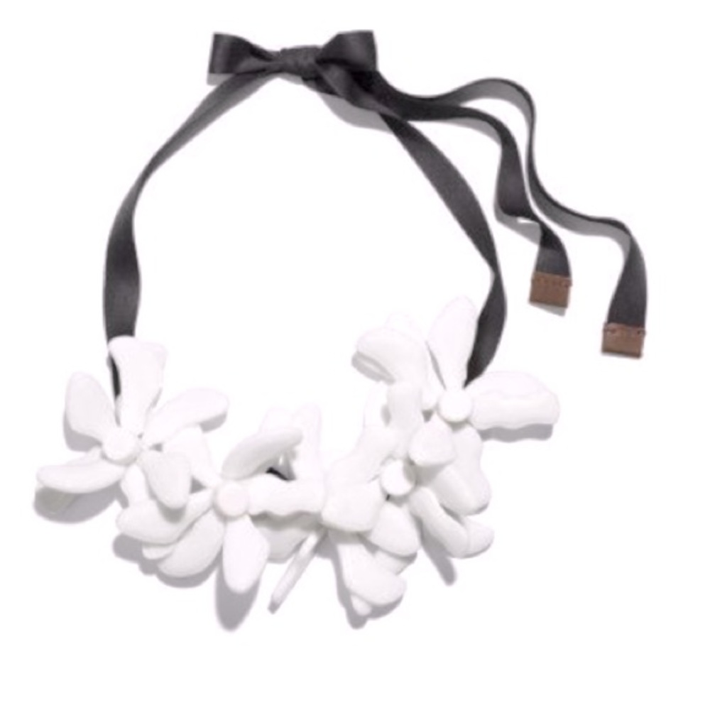 MARNI For H&M Resin Petal Flower Necklace